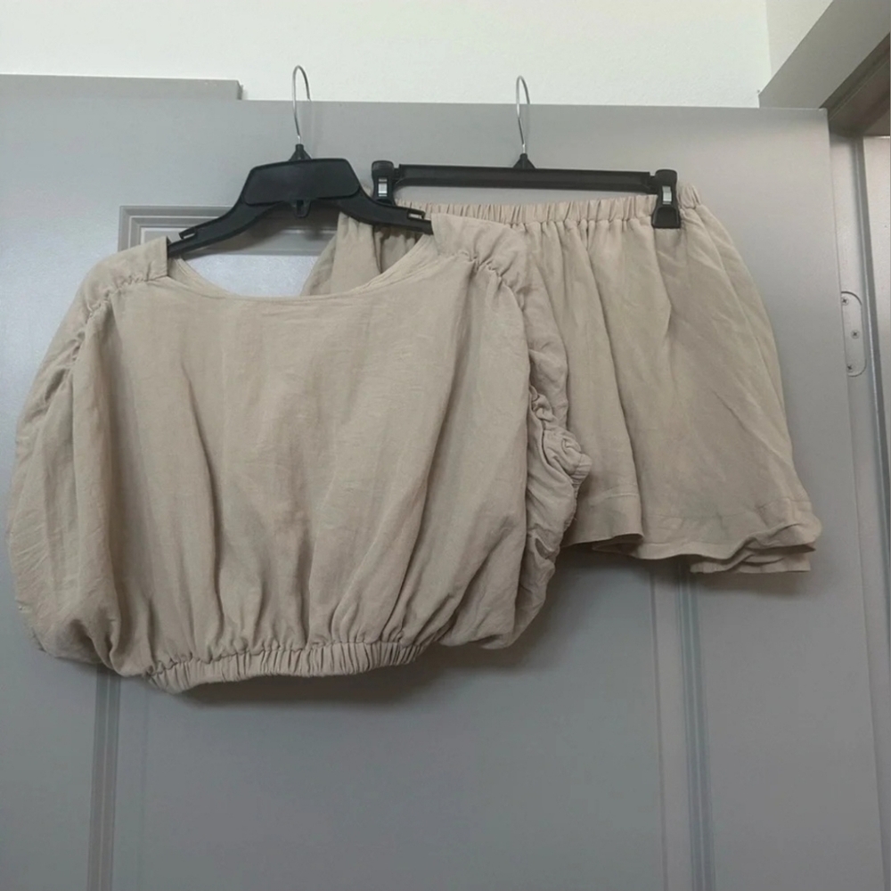 MABLE Anthopologie Small BEIGE 2 Piece Blouse & Mini Skort Set - Picture 4 of 7